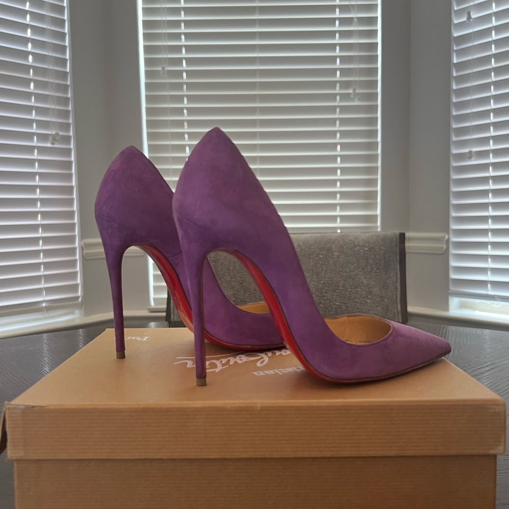 CHRISTIAN LOUBOUTIN
So Kate 120 purple suede leather pumps
